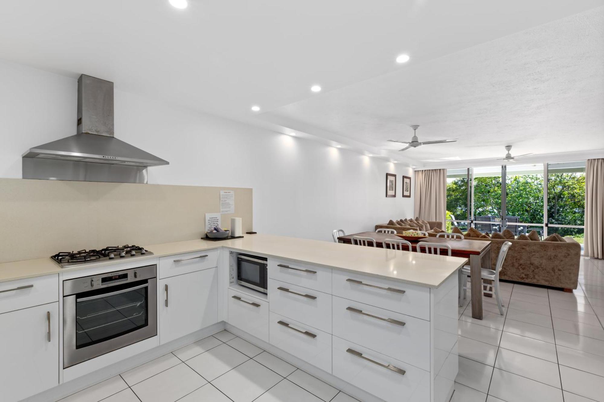 Lagoon Apartments On Hamilton Island By Hiha Exterior photo